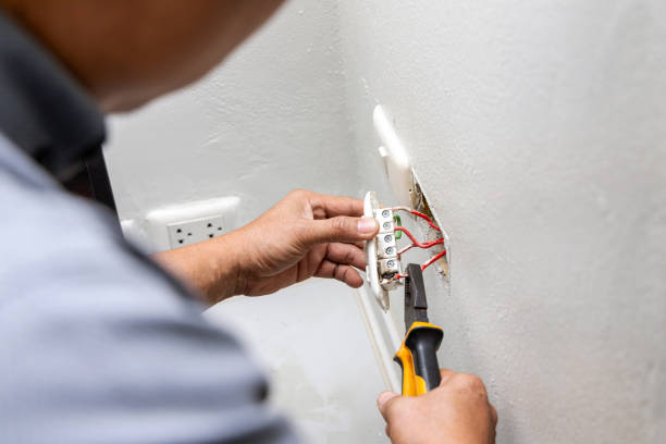 Best Local Electrician Companies  in Latimer, MS